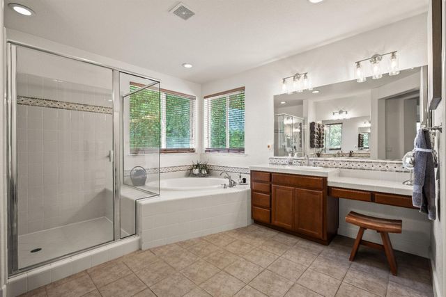 2100 Wyckford Blvd, Rocklin, CA 95765