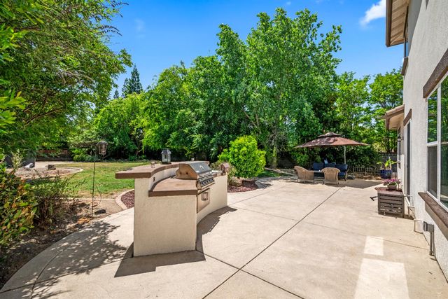 2100 Wyckford Blvd, Rocklin, CA 95765