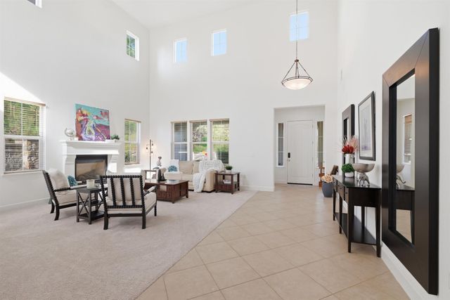 2100 Wyckford Blvd, Rocklin, CA 95765