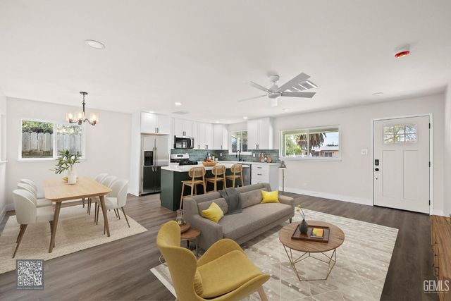 1109 Chelsea Street, Bakersfield, CA 93306