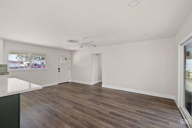 1109 Chelsea Street, Bakersfield, CA 93306