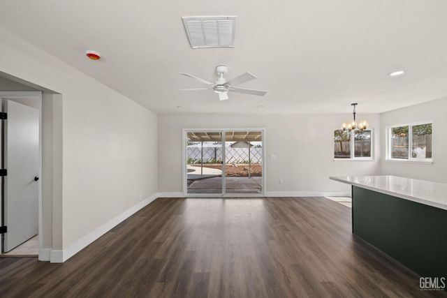 1109 Chelsea Street, Bakersfield, CA 93306