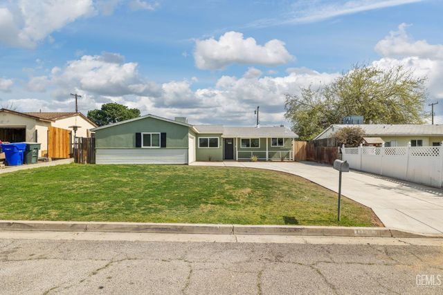 1109 Chelsea Street, Bakersfield, CA 93306