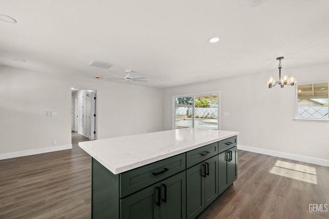 1109 Chelsea Street, Bakersfield, CA 93306