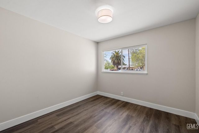 1109 Chelsea Street, Bakersfield, CA 93306