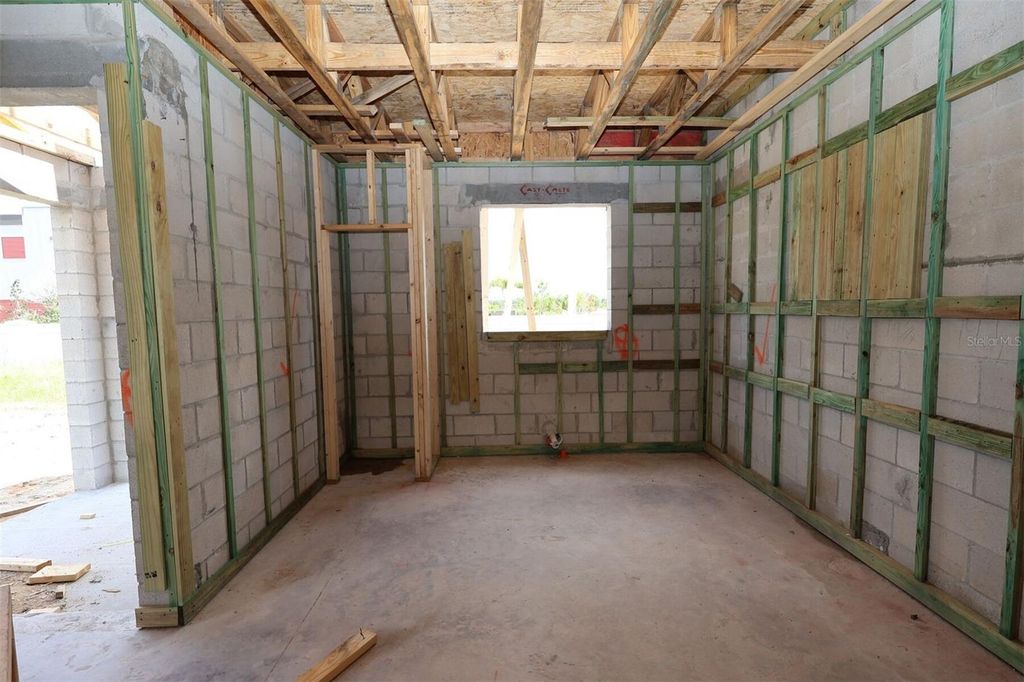 Image 5 of property listing at 4714 CAMPSITE LOOP, Orlando, FL 32824