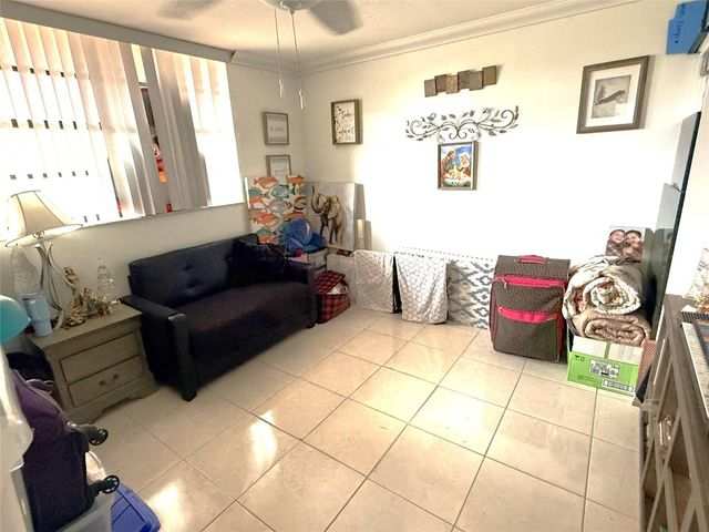 1101 Colony Point Circle 123, Pembroke Pines, FL 33026