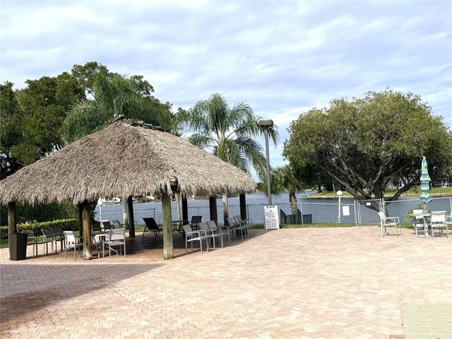 1101 Colony Point Circle 123, Pembroke Pines, FL 33026