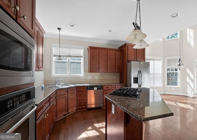 1805 Regents Way, Conyers, GA 30094