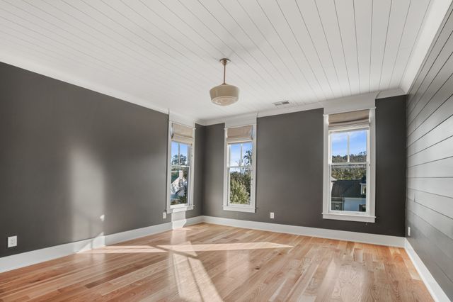 8646 Belladonna Dr, College Grove, TN 37046