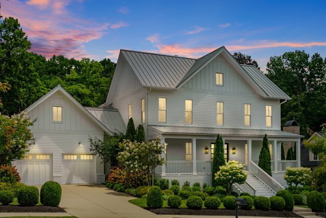 8646 Belladonna Dr, College Grove, TN 37046