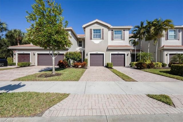 6502 Monterey PT # 202, Naples, FL 34105