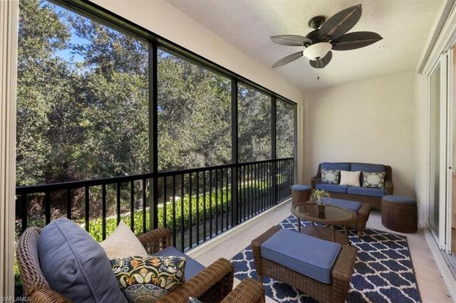 6502 Monterey PT # 202, Naples, FL 34105