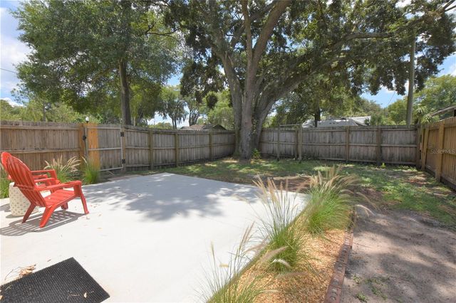 302 W BELMAR STREET, Lakeland, FL 33803