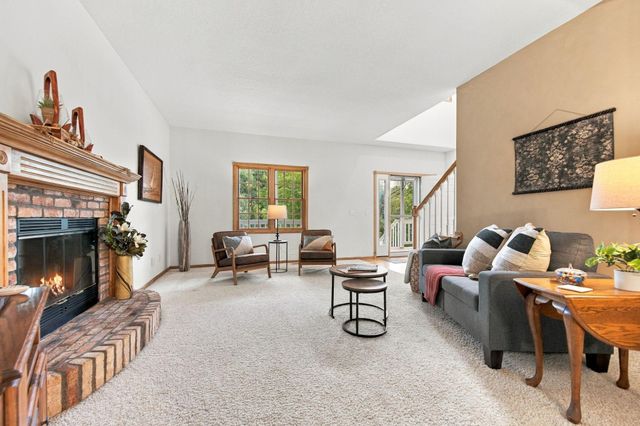 426 Rolling Hills Lane, Hudson, WI 54016
