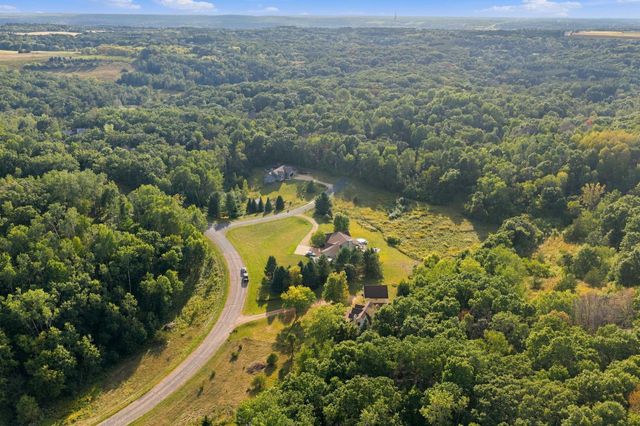 426 Rolling Hills Lane, Hudson, WI 54016