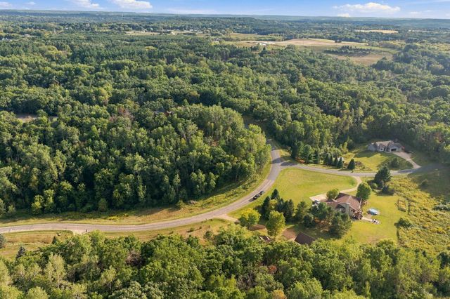 426 Rolling Hills Lane, Hudson, WI 54016