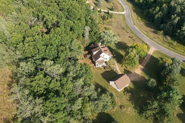426 Rolling Hills Lane, Hudson, WI 54016