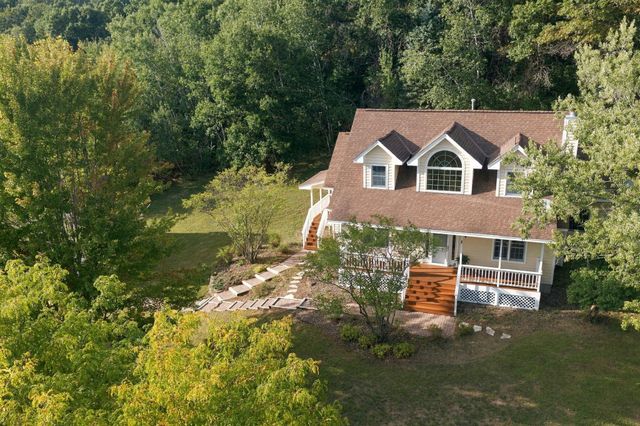 426 Rolling Hills Lane, Hudson, WI 54016