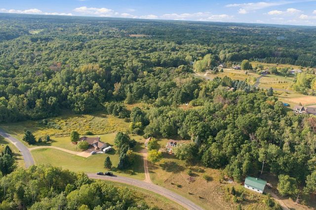 426 Rolling Hills Lane, Hudson, WI 54016