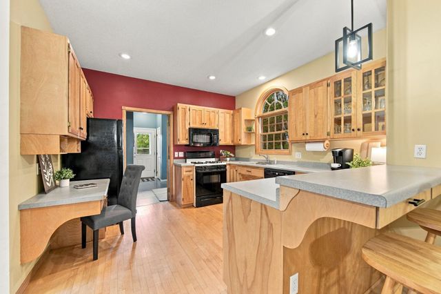 426 Rolling Hills Lane, Hudson, WI 54016