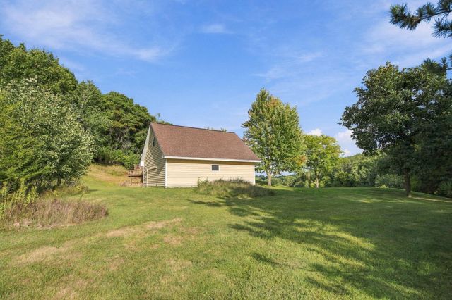 426 Rolling Hills Lane, Hudson, WI 54016