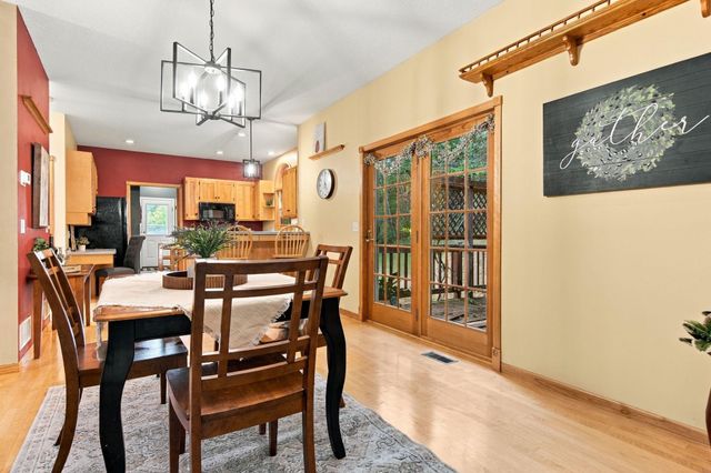 426 Rolling Hills Lane, Hudson, WI 54016