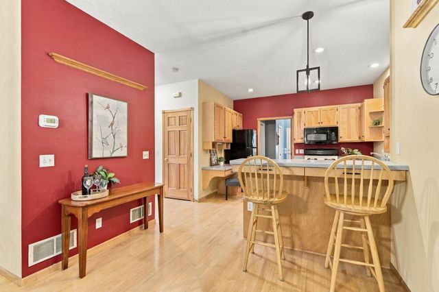 426 Rolling Hills Lane, Hudson, WI 54016