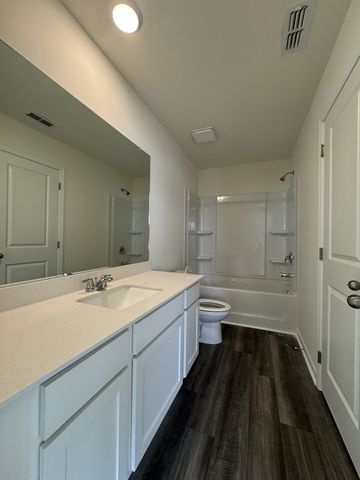 188 Snowdrop Ave, La Vergne, TN 37086