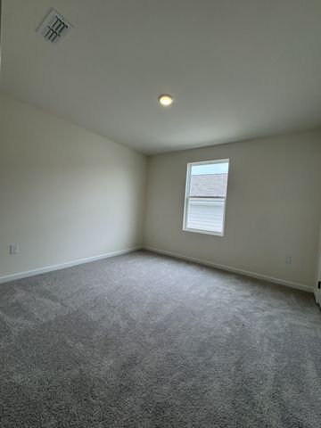 188 Snowdrop Ave, La Vergne, TN 37086