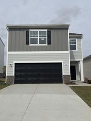 188 Snowdrop Ave, La Vergne, TN 37086