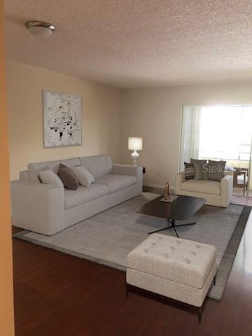 13612 SOUTH VILLAGE DRIVE 5-207, Tampa, FL 33618