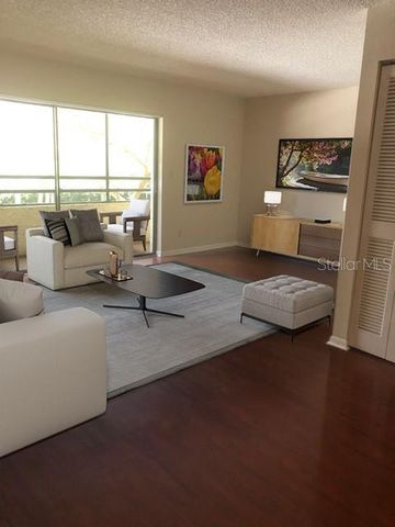 13612 SOUTH VILLAGE DRIVE 5-207, Tampa, FL 33618