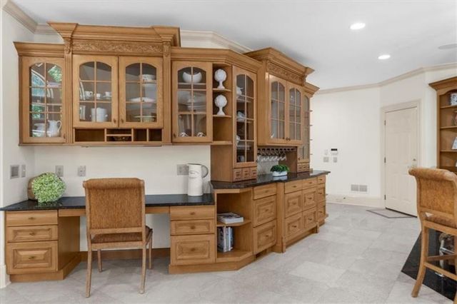 9005 Old Southwick Pass, Alpharetta, GA 30022