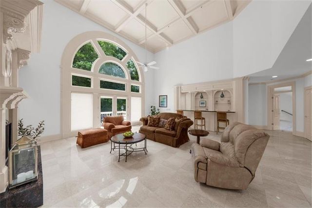 9005 Old Southwick Pass, Alpharetta, GA 30022