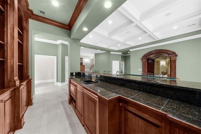 9005 Old Southwick Pass, Alpharetta, GA 30022