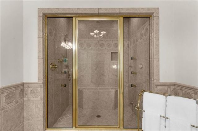 9005 Old Southwick Pass, Alpharetta, GA 30022