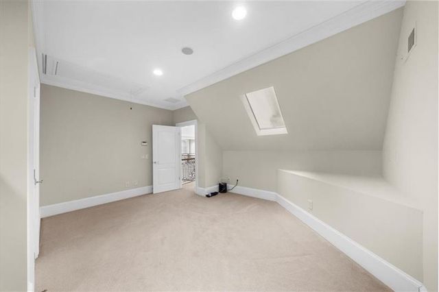 9005 Old Southwick Pass, Alpharetta, GA 30022