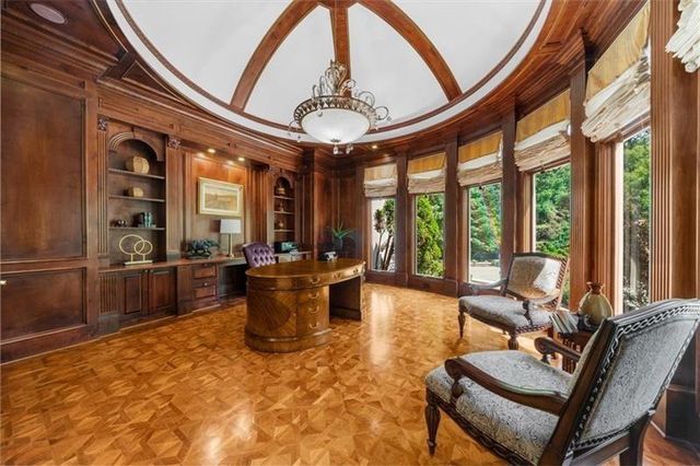 9005 Old Southwick Pass, Alpharetta, GA 30022