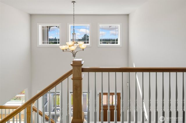 7208 8th Avenue NE, Seattle, WA 98115