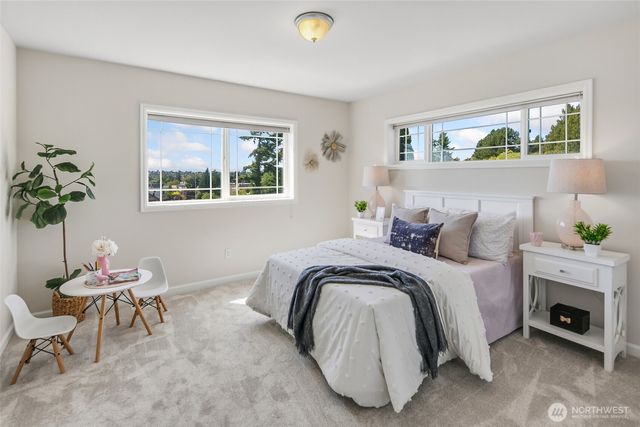 7208 8th Avenue NE, Seattle, WA 98115