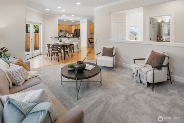 7208 8th Avenue NE, Seattle, WA 98115