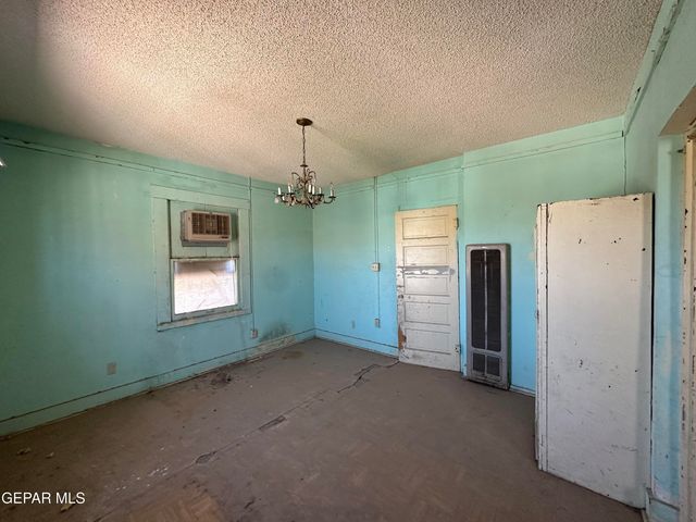 1312 E NEVADA Avenue, El Paso, TX 79902