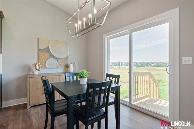 7307 Strait Road, Lincoln, NE 68521