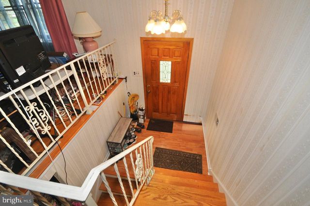 29 STRATHMORE DR, Cherry Hill, NJ 08003