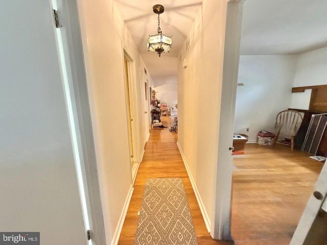 29 STRATHMORE DR, Cherry Hill, NJ 08003