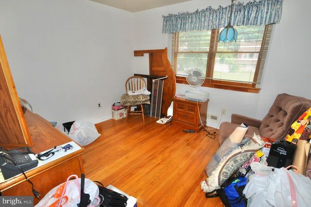 29 STRATHMORE DR, Cherry Hill, NJ 08003