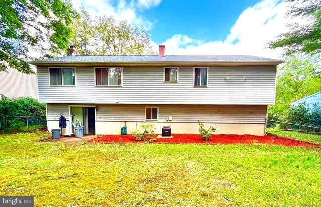 29 STRATHMORE DR, Cherry Hill, NJ 08003