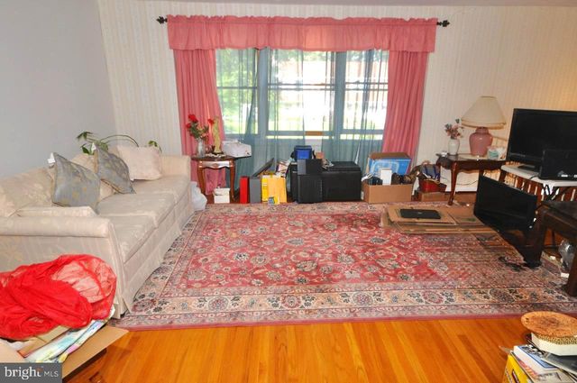29 STRATHMORE DR, Cherry Hill, NJ 08003