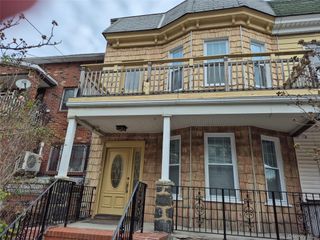 84-31 101 Street, Richmond Hill, NY 11418